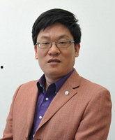 俞柏鸿个人资料,才华横溢的青年才俊，多领域成就斐然